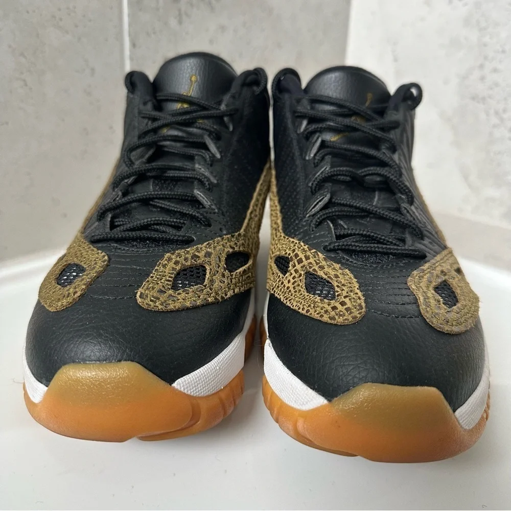 Nike Air Jordan Retro 11 XI IE Sneaker Size 11 Men